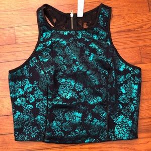 Blue/greenish and blue cropped floral shirt